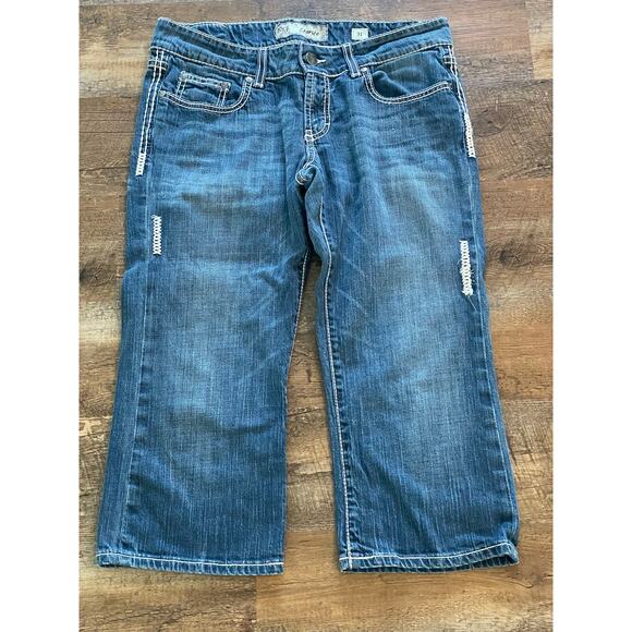 BKE Buckle Starlite Jean Capris size 31 - Picture 1 of 9